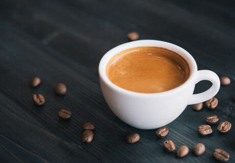 Mastering the Perfect Tamp: How Pressure and Precision Shape Your Espresso Flavor